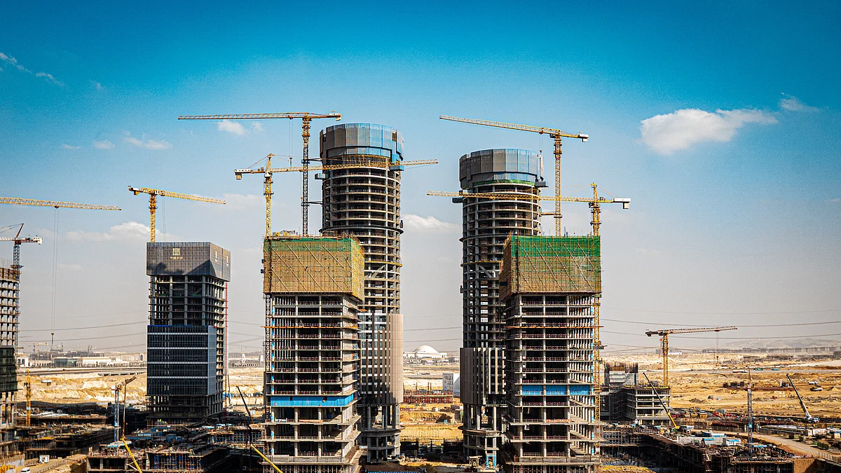 <div class="paragraphs"><p>Construction of a real estate property, (Photo: Youssef Abdelwahab/ Unsplash)</p></div>