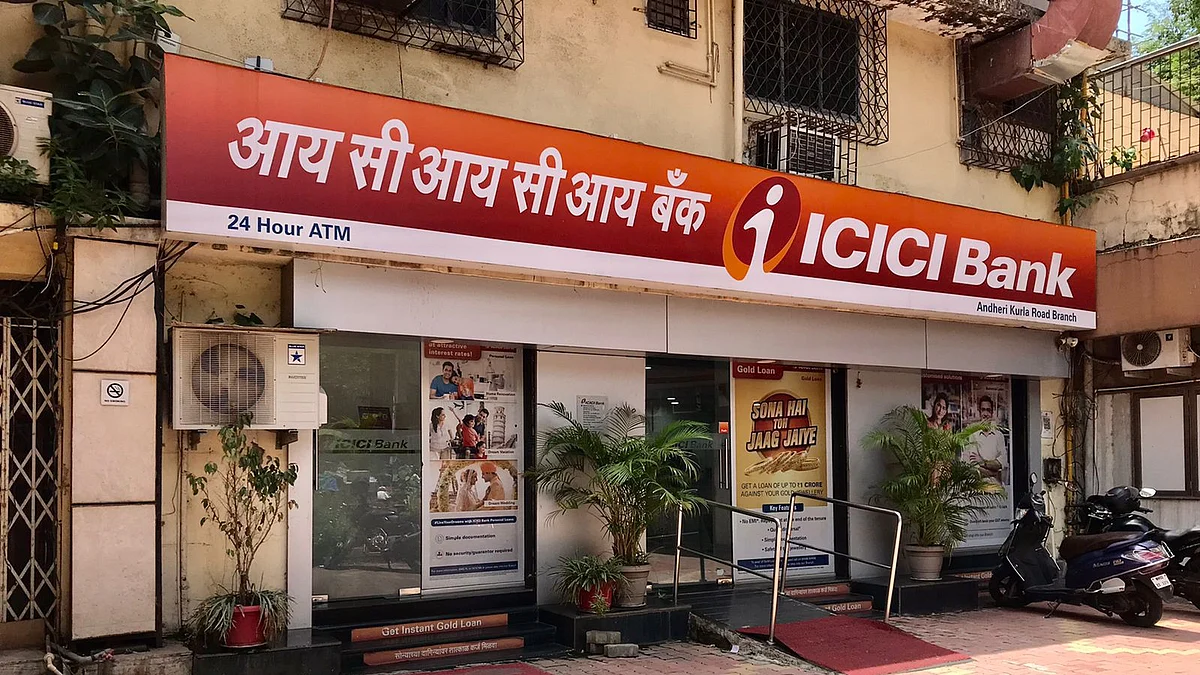 <div class="paragraphs"><p>An ICICI Bank branch in Mumbai. (Photo: Vijay Sartape/BQ Prime)</p></div>