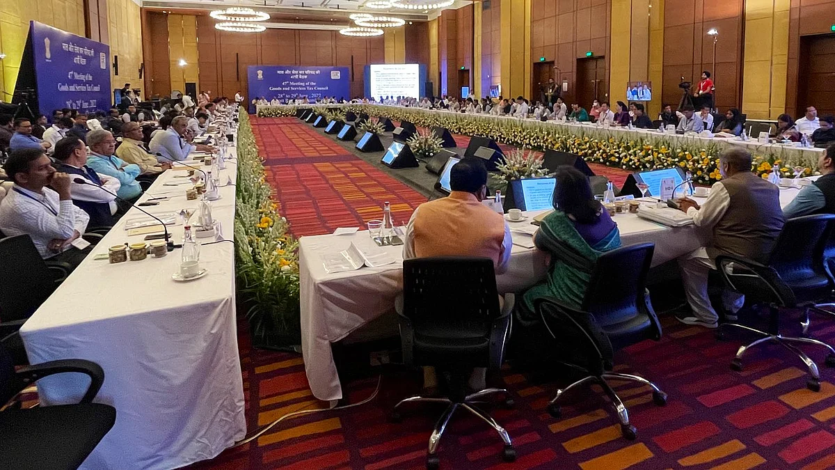 <div class="paragraphs"><p>State finance ministers at the 47th GST Council meeting in Chandigarh on June 28-29, 2022. (Photo: @FinMinIndia/Twitter)</p></div>