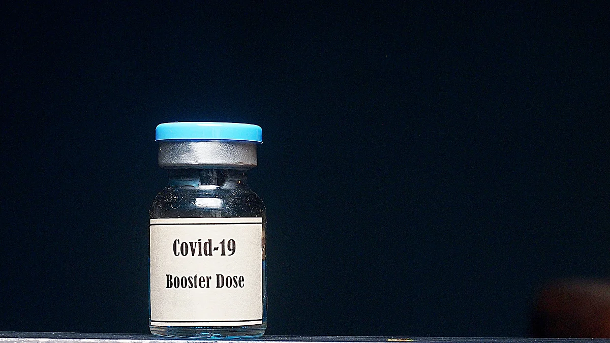 <div class="paragraphs"><p>Covid-19 (SARS-CoV-2) vaccine booster dose. (Photo: Parang Mehta/Unsplash)</p></div>