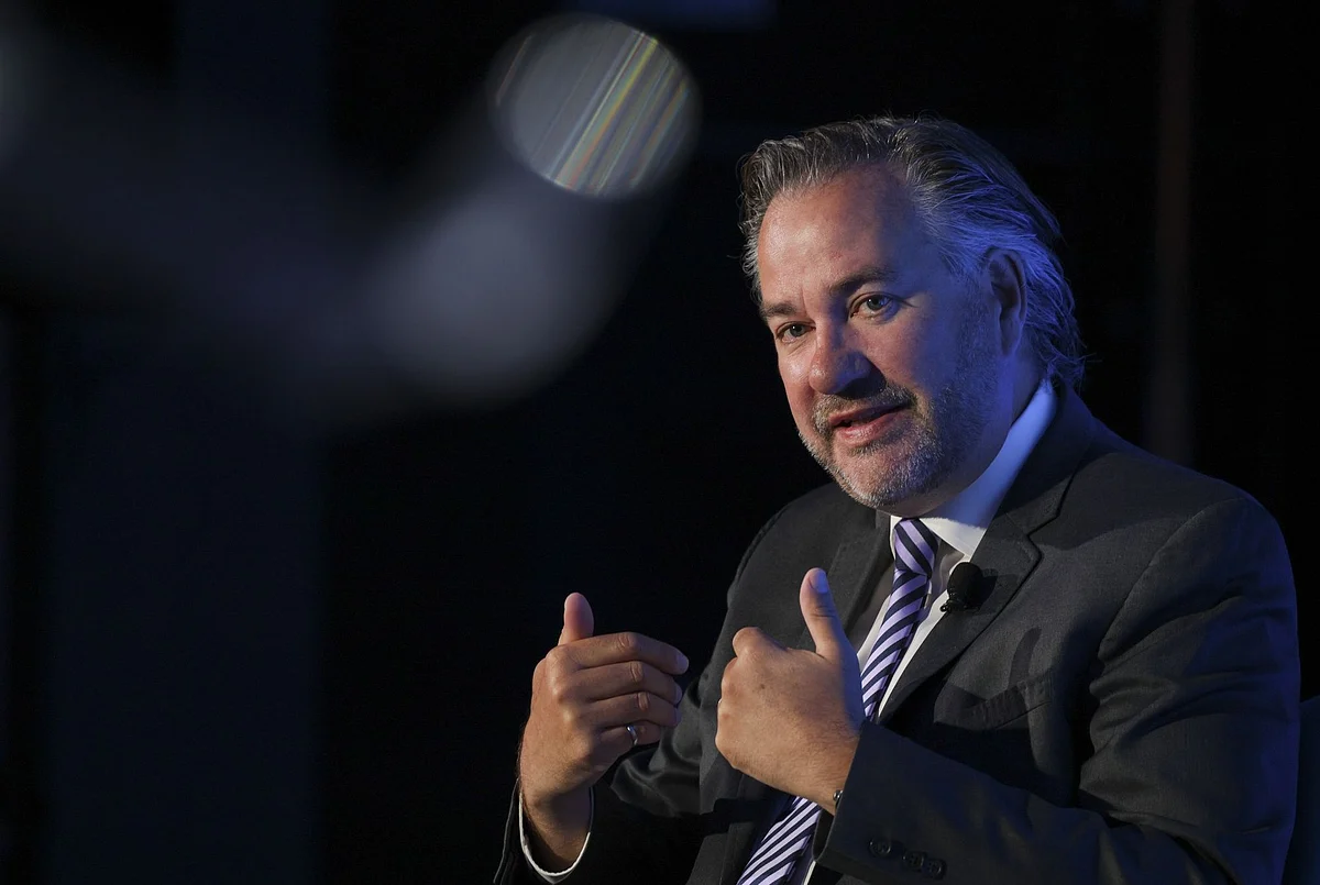 <div class="paragraphs"><p>Ken Seitz, interim president and chief executive officer of Nutrien, speaks during the International Economic Forum Of The Americas (IEFA) Conference of Montreal. (Source: Bloo</p></div>