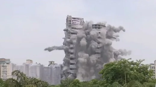 <div class="paragraphs"><p>Still frame during controlled demolition of Supertech twin towers in Noida, on Aug. 28, 2022. (Source: UP Government/Twitter)</p></div>