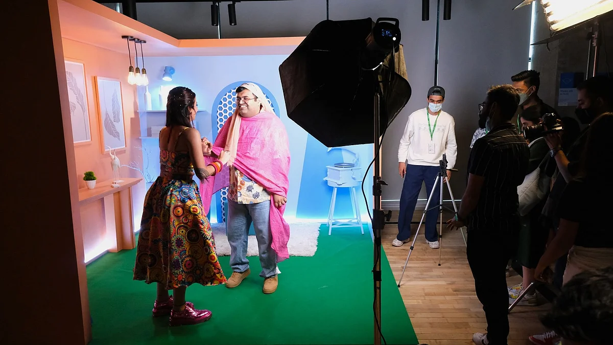 Artist at a pop-up studio for collaborating creators and artists at the Meta Platforms Inc. office in Gurugram, India on Monday, June 20, 2022.