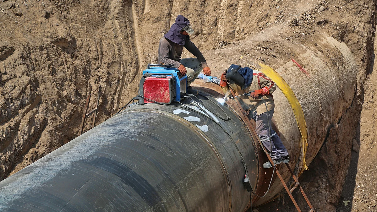 Nord Stream Leaks Cause 1 Kilometer of Gas Bubbles, Video Shows
