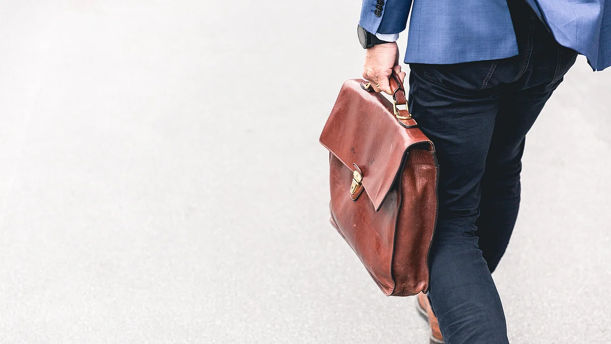 <div class="paragraphs"><p>(Source: <a href="https://unsplash.com/ja/@martenbjork?utm_source=unsplash&utm_medium=referral&utm_content=creditCopyText">Marten Bjork</a> on <a href="https://unsplash.com/s/photos/jobs?utm_source=unsplash&utm_medium=referral&utm_content=creditCopyText">Unsplash</a>)</p></div>