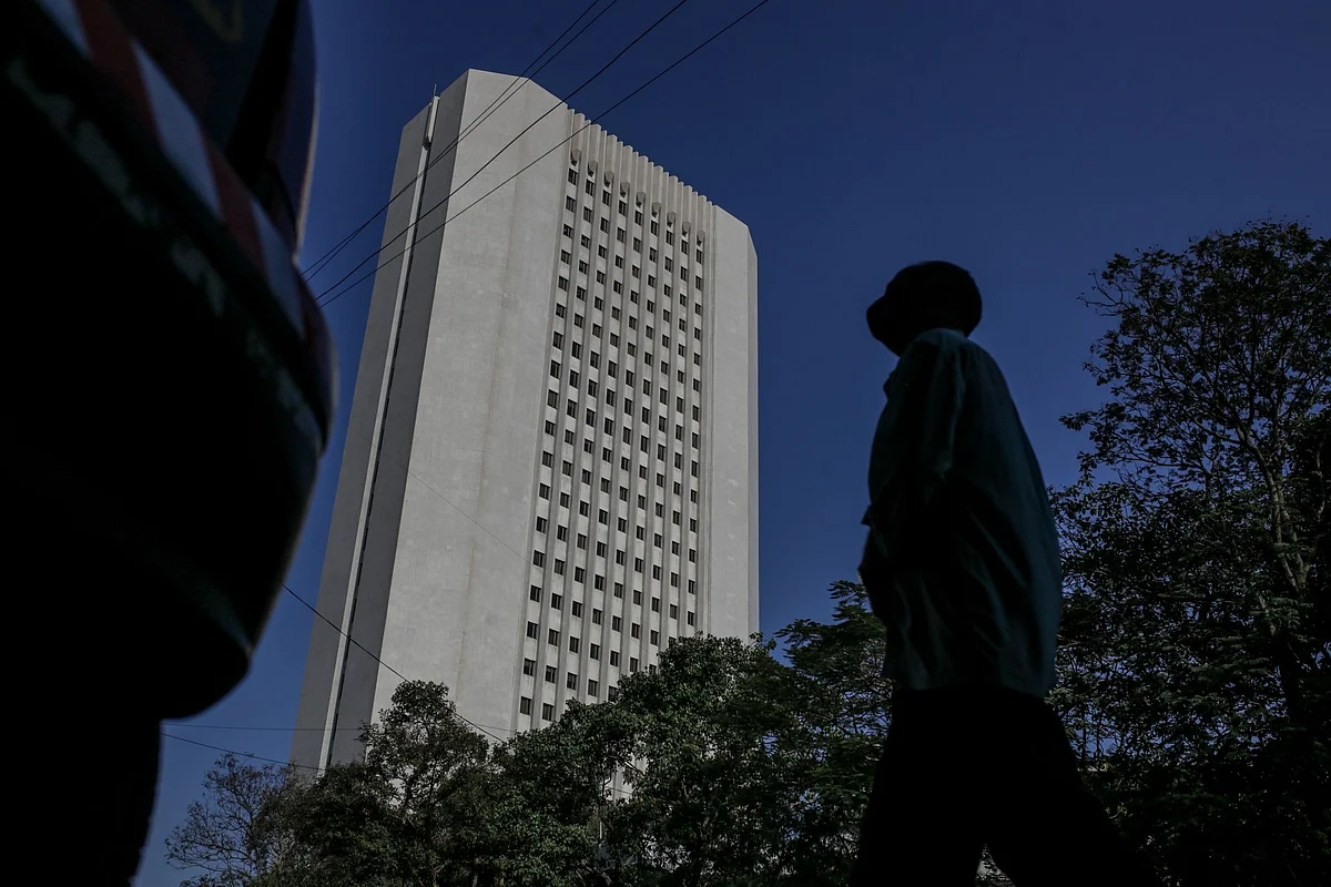The Reserve Bank of India (RBI) headquarters in Mumbai, India, on Saturday, Feb. 5, 2022. The RBI is set to outline its policy on Feb. 9 and is expected to take further steps like raising the reverse repo rate to further pull back on pandemic-era steps.
