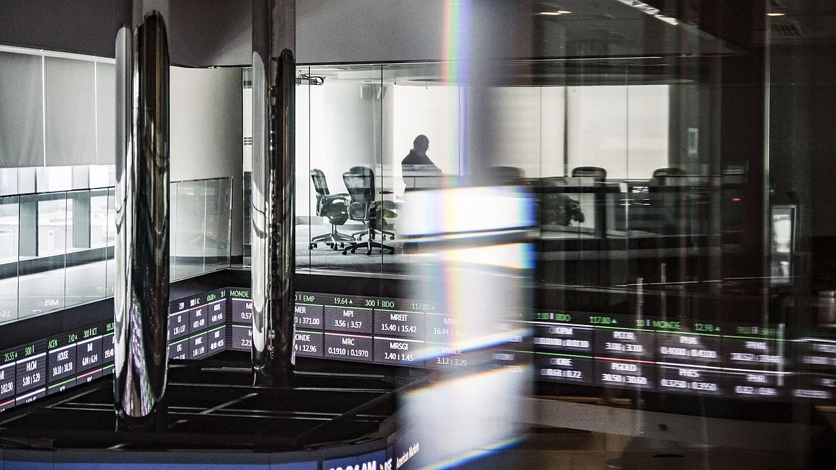 An electronic ticker at the Philippine Stock Exchange (PSE), operated by Philippine Stock Exchange Inc., in Taguig, the Philippines, on Friday, June 24, 2022. The exchange will permanently close its trading floor after the pandemic hastened its migration to "floorless trading" amid a digital shift that's changing the operations of capital markets. Photographer: Veejay Villafranca/Bloomberg