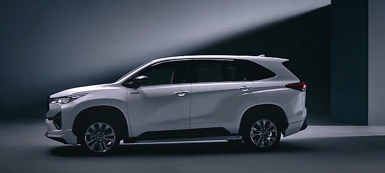 <div class="paragraphs"><p>Source: Toyota Promo video for HyCross</p></div>