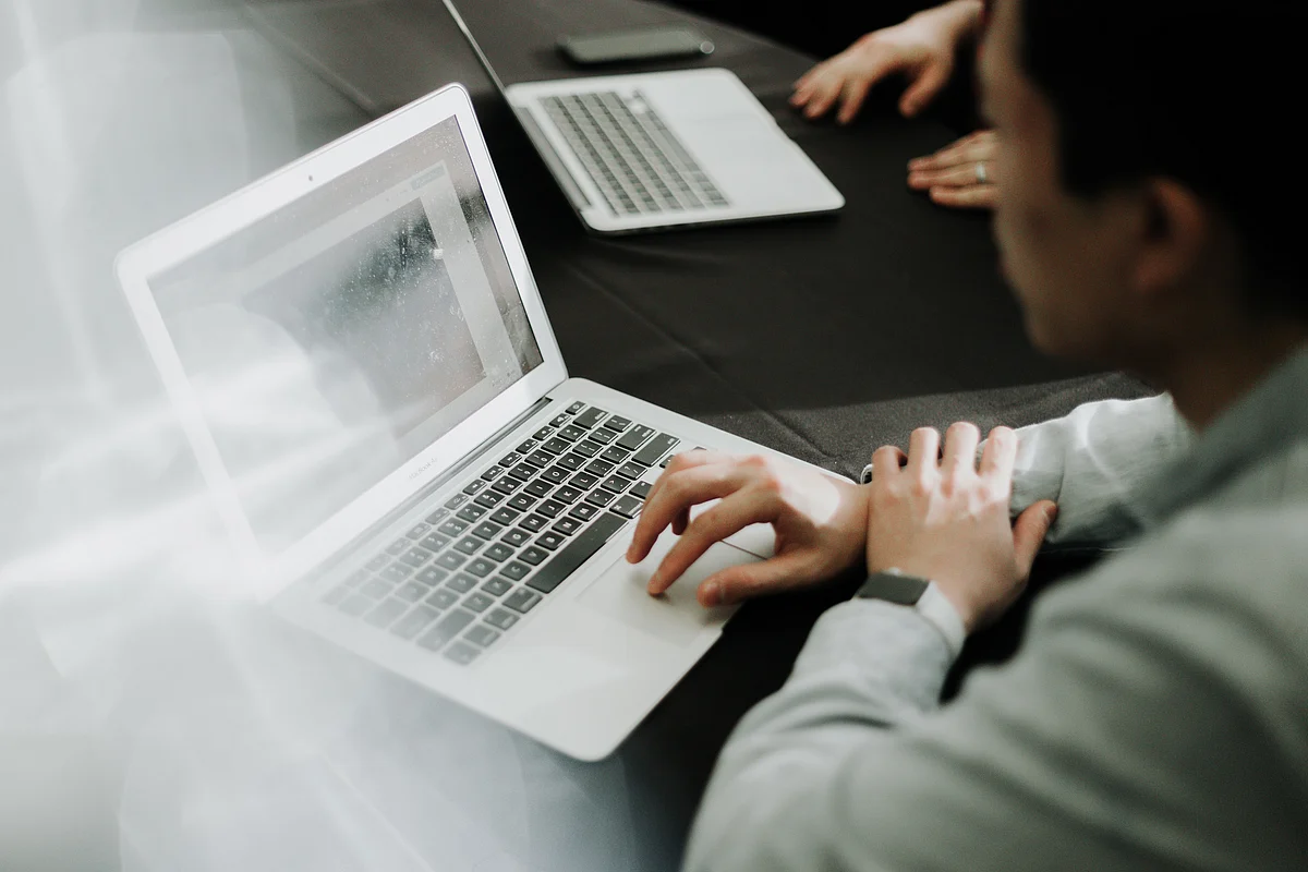 <div class="paragraphs"><p>(Source: <a href="https://unsplash.com/@priscilladupreez?utm_source=unsplash&utm_medium=referral&utm_content=creditCopyText">Priscilla Du Preez</a>/ <a href="https://unsplash.com/s/photos/start-up?utm_source=unsplash&utm_medium=referral&utm_content=creditCopyText">Unsplash</a>)</p></div>