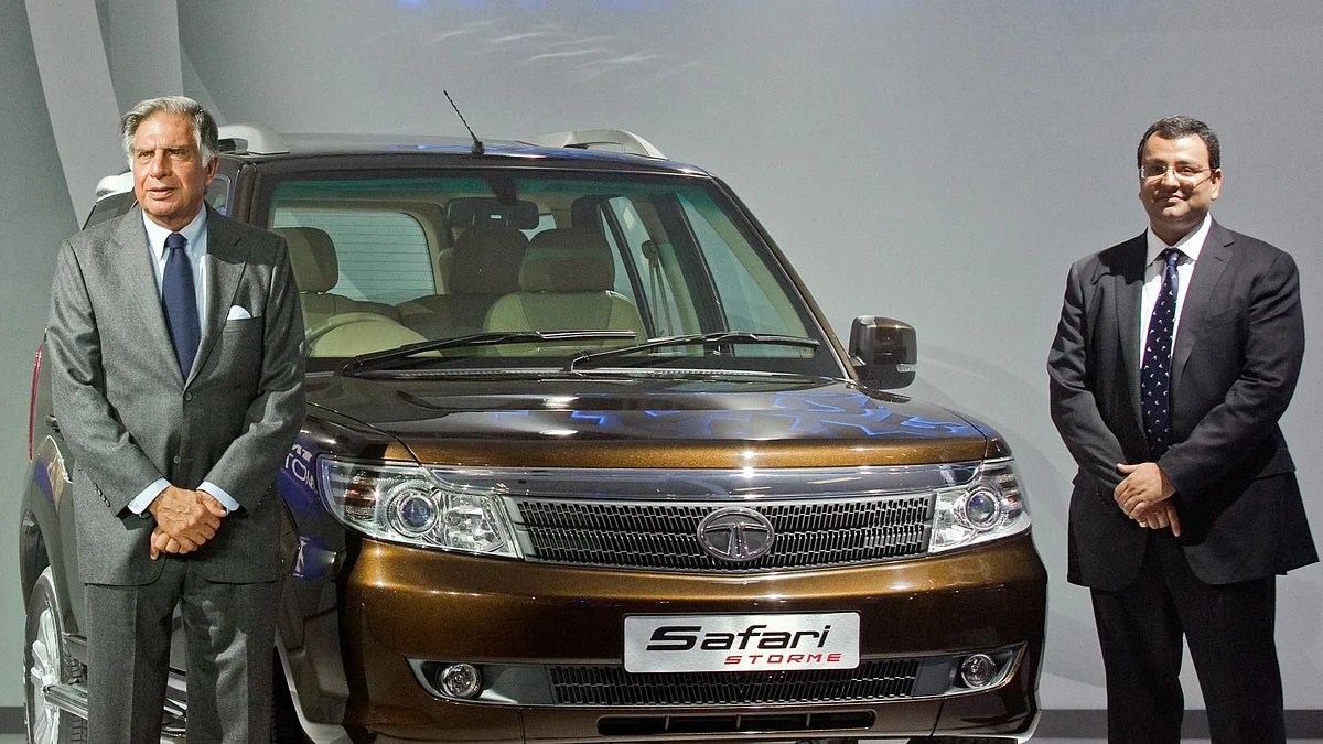 Ratan Tata, left, and Cyrus Mistry at the launch of a Tata Motors SUV in New Delhi in 2012. Photographer: Graham Crouch/Bloomberg