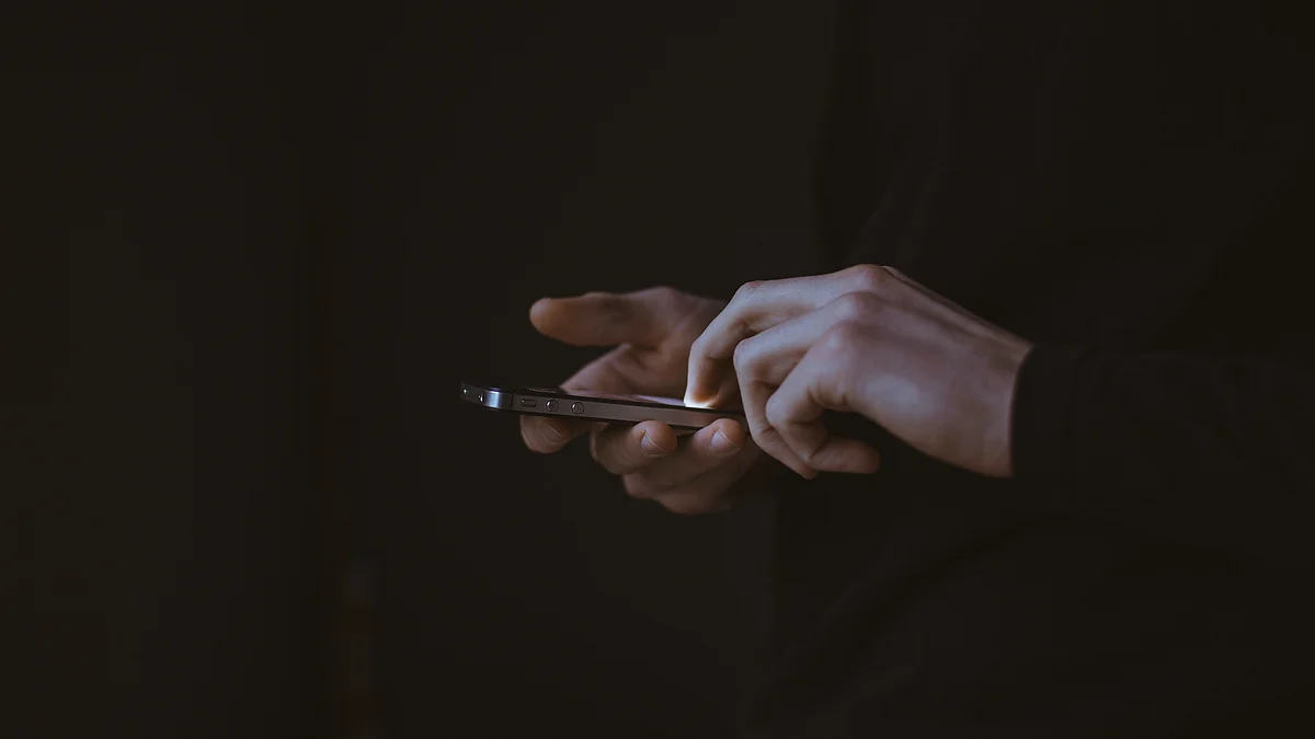 <div class="paragraphs"><p>(Source: <a href="https://unsplash.com/@gilleslambert?utm_source=unsplash&utm_medium=referral&utm_content=creditCopyText">Gilles Lambert</a> on <a href="https://unsplash.com/s/photos/call?utm_source=unsplash&utm_medium=referral&utm_content=creditCopyText">Unsplash</a>)</p></div>