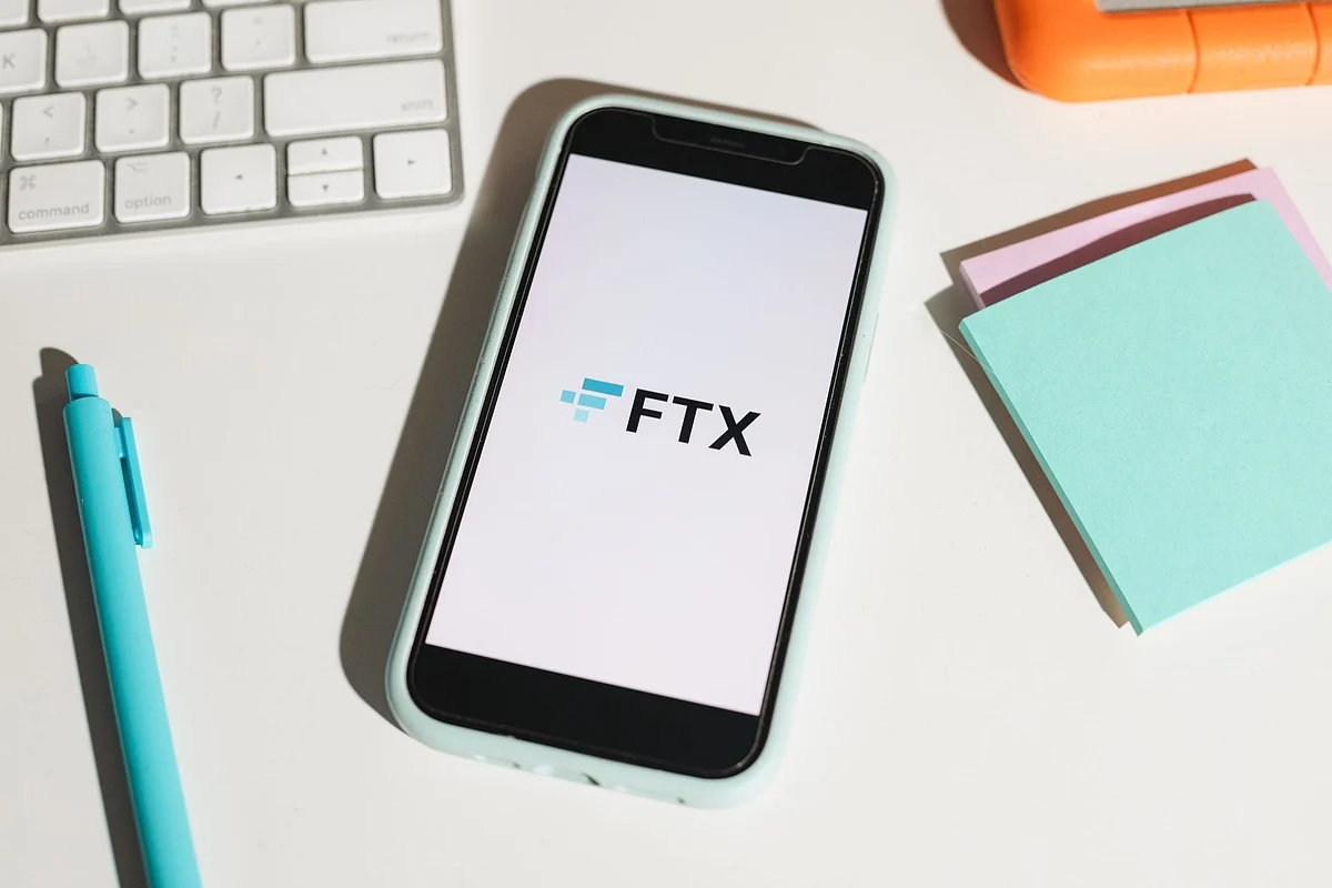 <div class="paragraphs"><p>The FTX Cryptocurrency Derivatives Exchange logo. (Photographer: Lanna Apisukh/Bloomberg)</p></div>
