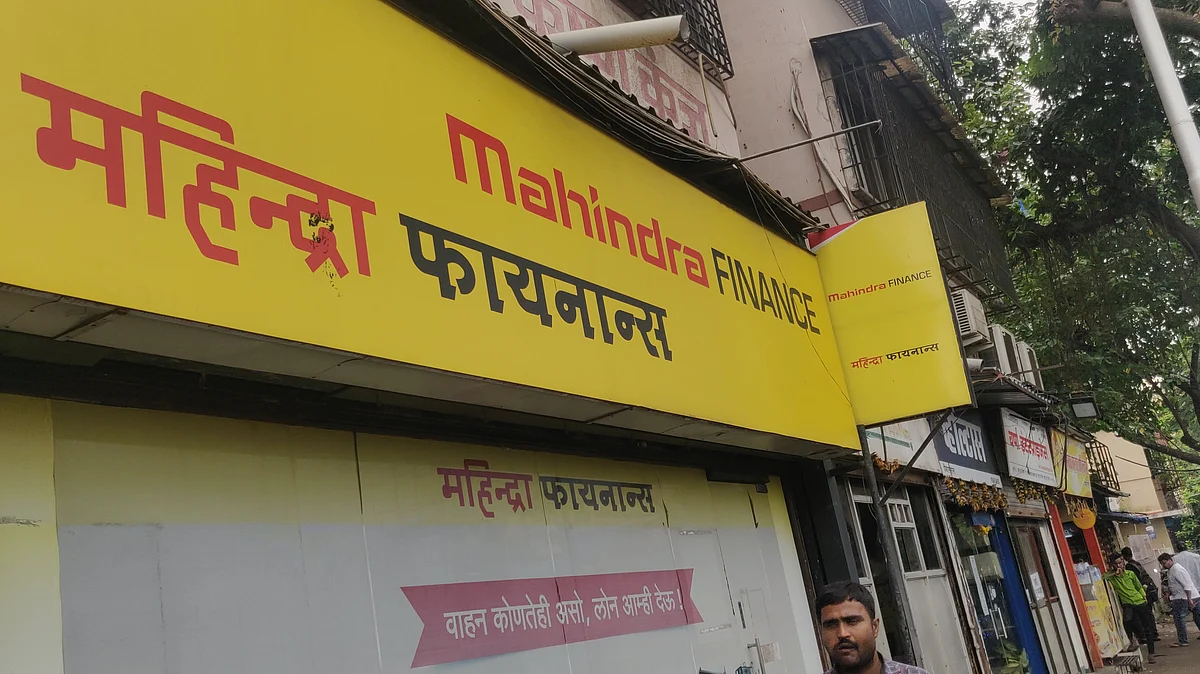 <div class="paragraphs"><p>Close view of Mahindra Finance signage. (Photo: Usha Kunji/BQ Prime)</p></div>