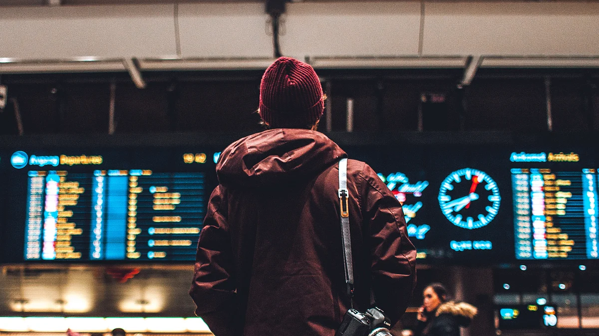 <div class="paragraphs"><p>Travel (Photo by Erik Odiin on Unsplash)</p></div>