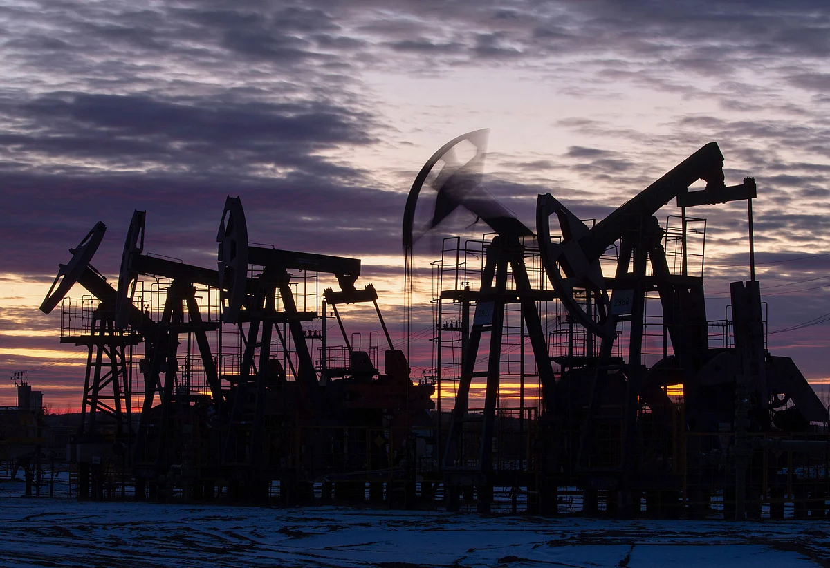 OPEC+ Delegates Expect February Panel to Recommend Steady Output