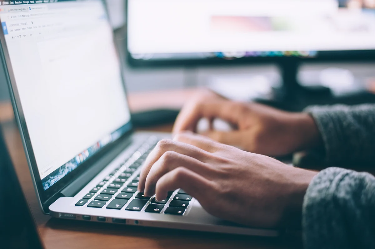 <div class="paragraphs"><p>(Source: <a href="https://unsplash.com/@glenncarstenspeters?utm_source=unsplash&utm_medium=referral&utm_content=creditCopyText">Glenn Carstens-Peters</a> /<a href="https://unsplash.com/wallpapers/desktop/computer?utm_source=unsplash&utm_medium=referral&utm_content=creditCopyText">Unsplash</a>)</p></div>