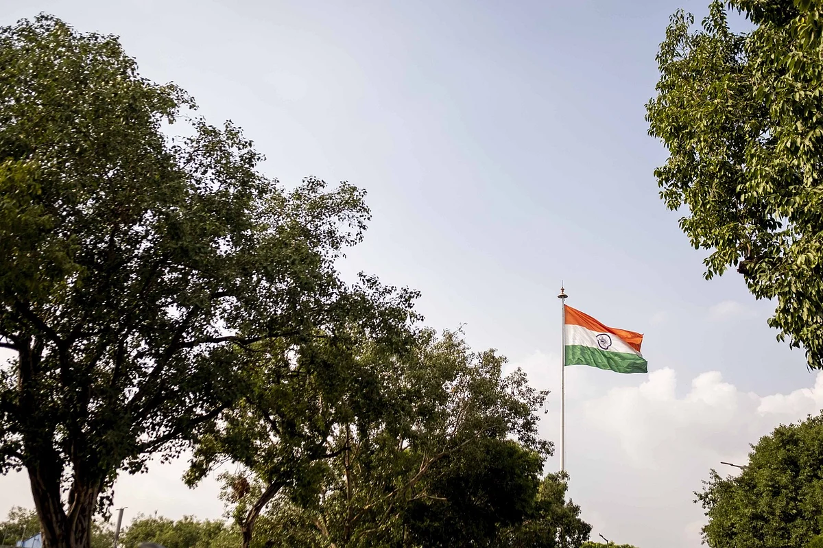 An Indian flag in Connaught Place in New Delhi, India, on Saturday, Aug. 27, 2022. India is scheduled to release second-quarter gross domestic product (GDP) growth figures on Aug. 31. Photographer: Kanishka Sonthalia/Bloomberg