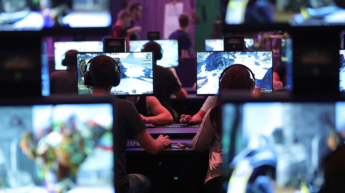 Gamers play the 'World of Warcraft' computer game at the Gamescom gaming industry event in Cologne, Germany, on Tuesday, Aug. 21, 2018. Gamescom is Germany's largest congress revolving around digital games, and acts as an interface with other cultural and creative branches, as well as with the digital economy according to their media site.
