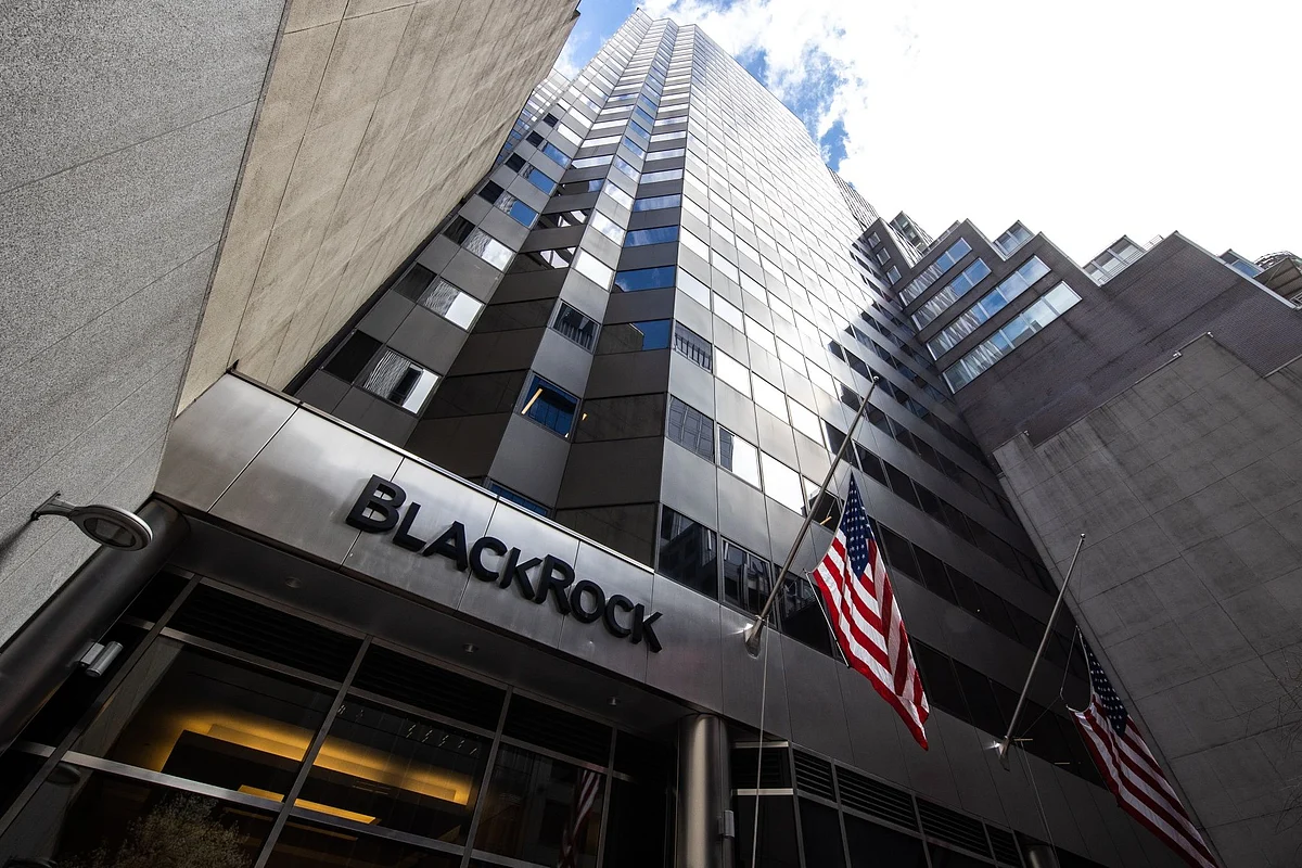 American flags fly outside BlackRock Inc. headquarters in New York, U.S, on Tuesday, April 13, 2021. BlackRock Inc. is scheduled to release earnings figures on April 15.