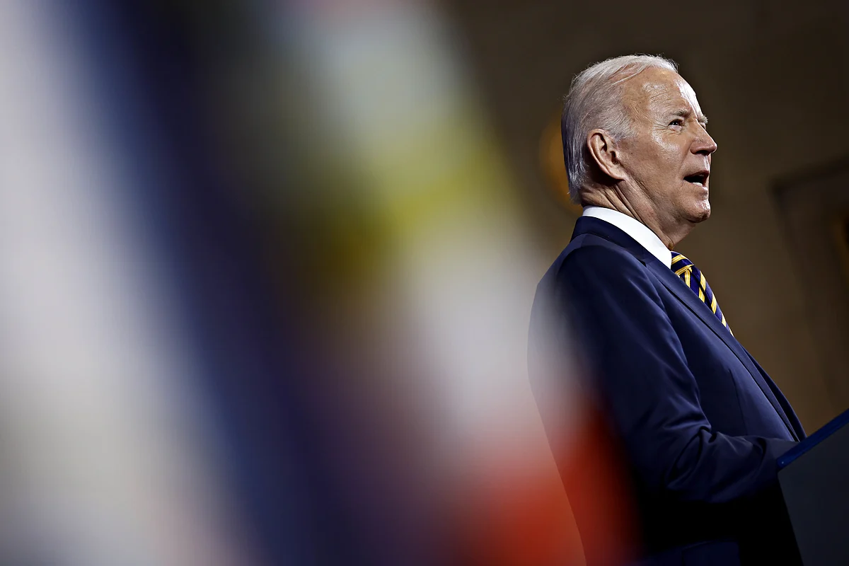 Biden’s Missteps on Secret Papers Create a Self-Inflicted Crisis