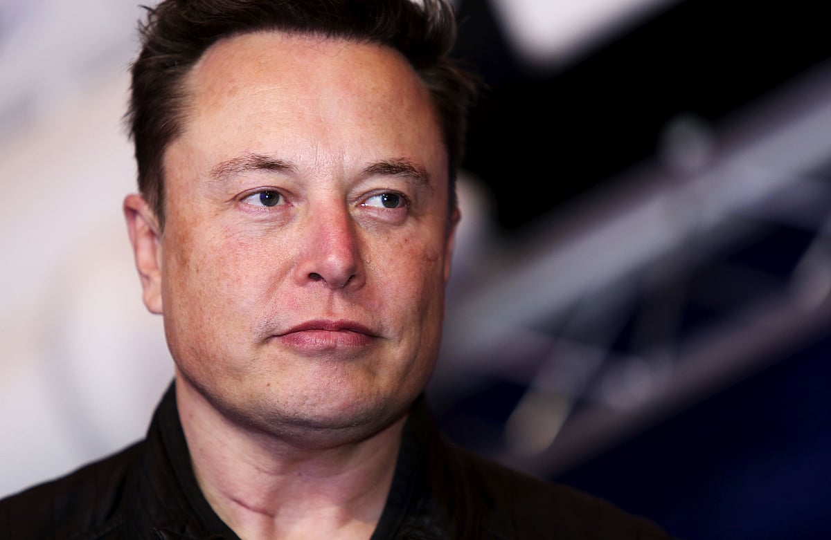 Elon Musk Nears World's Richest Title Again - Vimarsana News