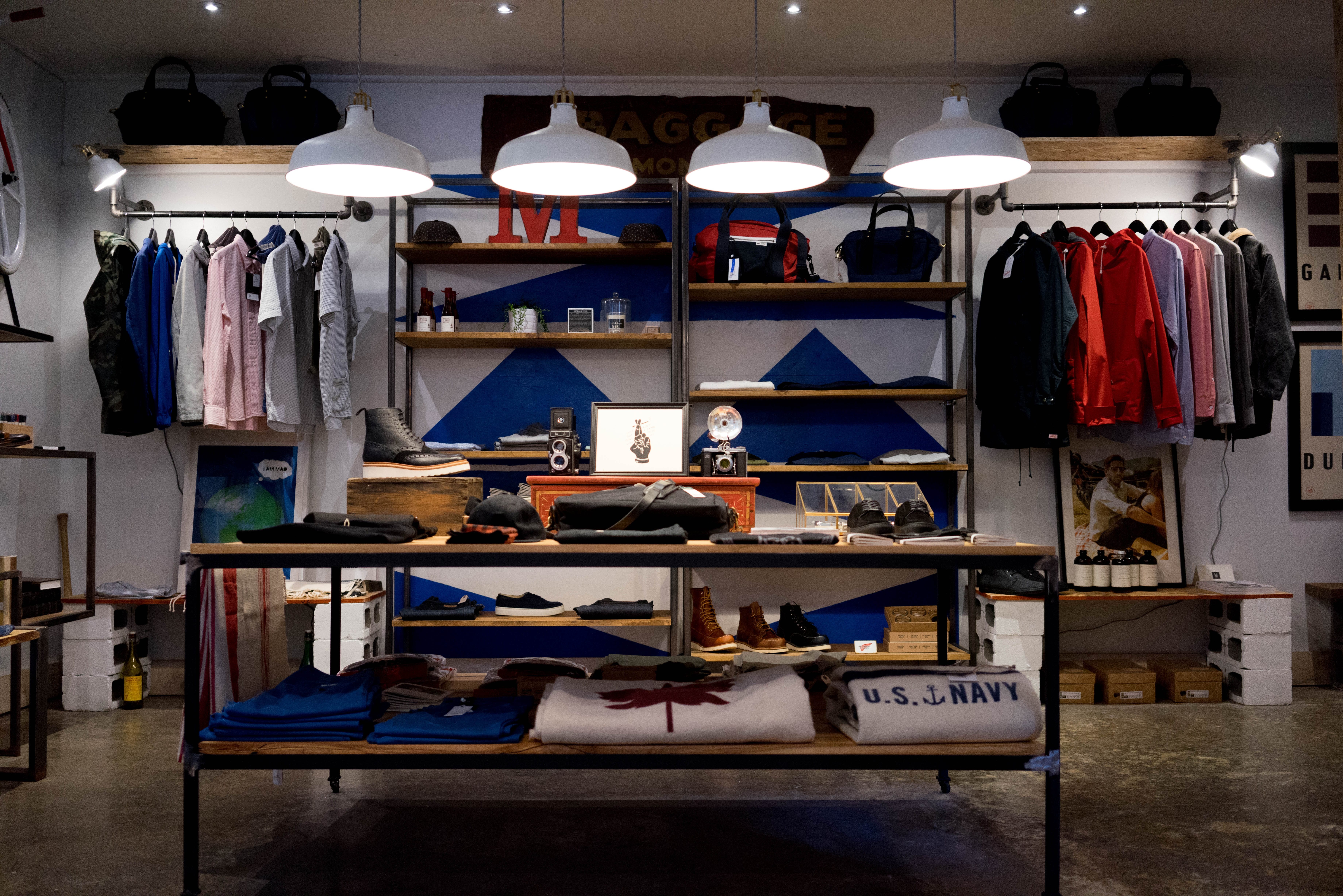 <div moderation in urban markets is expected to impact Quick Service Restaurant chains and apparel categories the most. (Photo: Unsplash)</p></p><p></div>