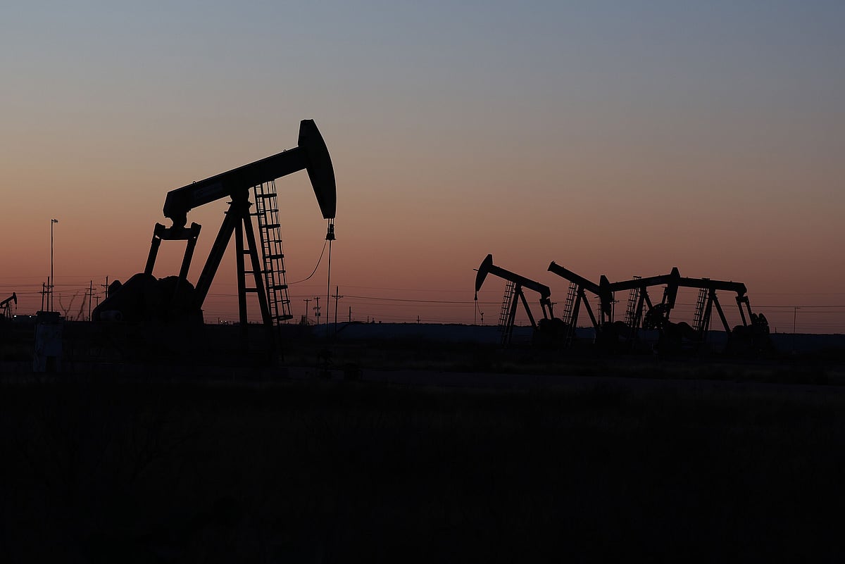Russian Oil Is Trading Closer to 100 Than the G7 Price Cap Russian Oil Is Trading Closer to 100 Than the G7 Price Cap