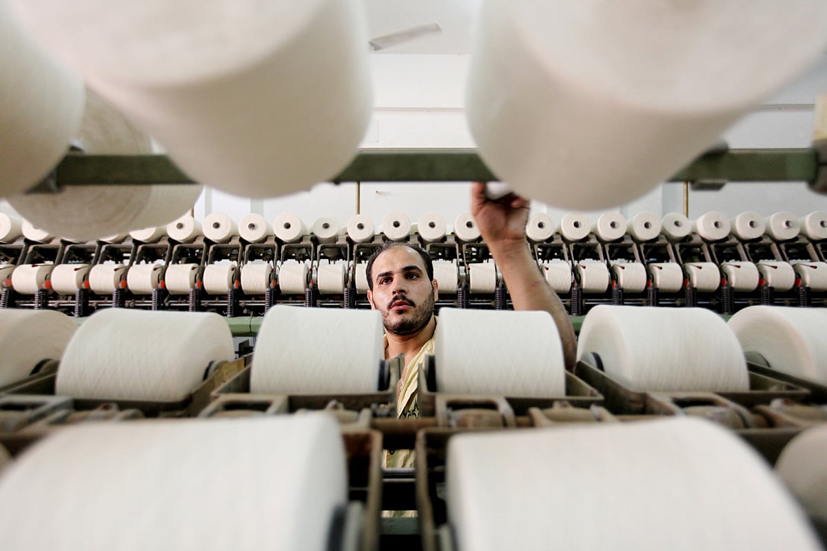 CAI Lowers Cotton Crop Estimate To 335.13 Lakh Bales For 2021-22 Season