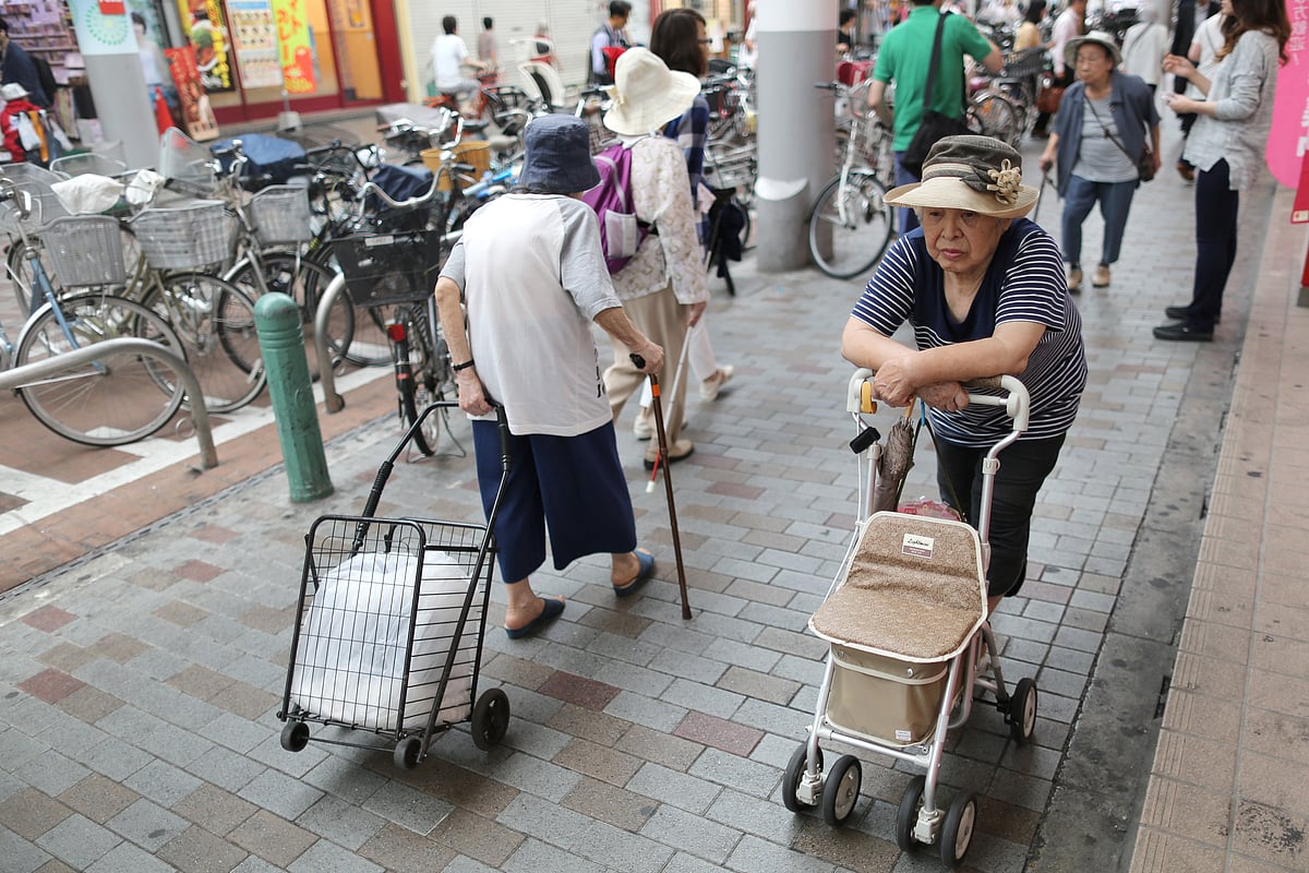 Japanese Women Face a Future of Poverty