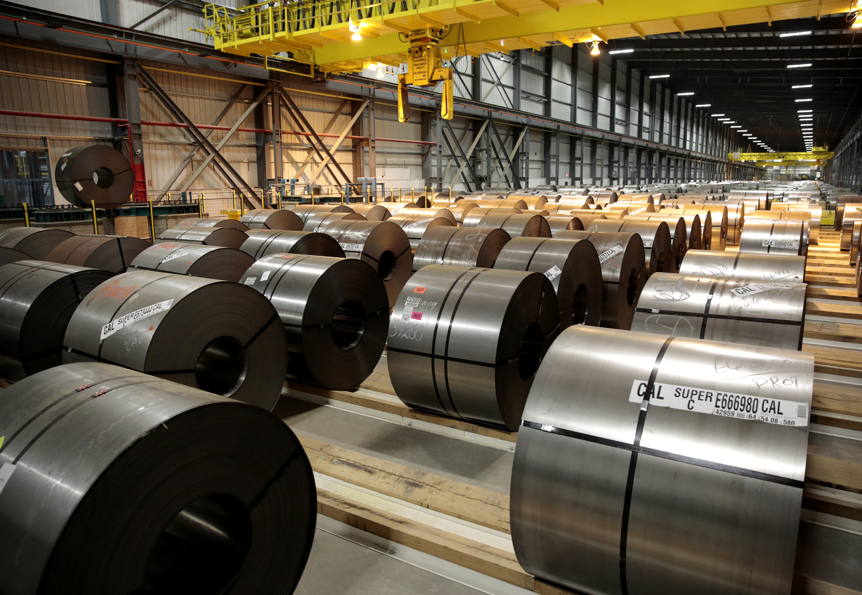 Kobe Steel Tests Japan Manufacturing’s Breaking Point