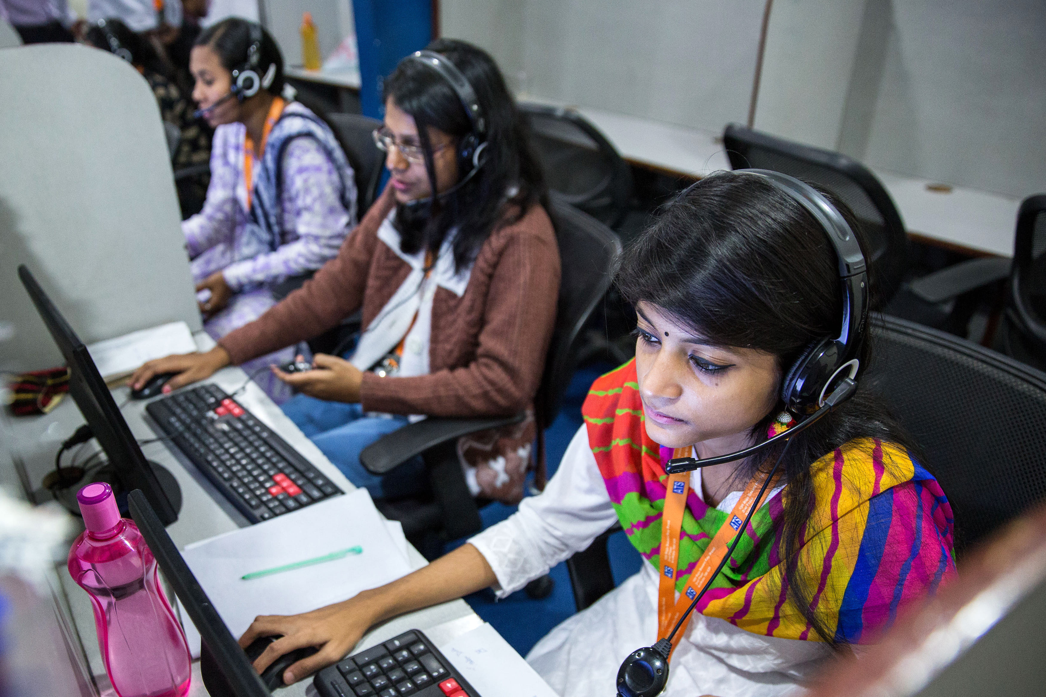 Salary Hike India Inc s Average Salary Hike To Be 9 7 This Year 