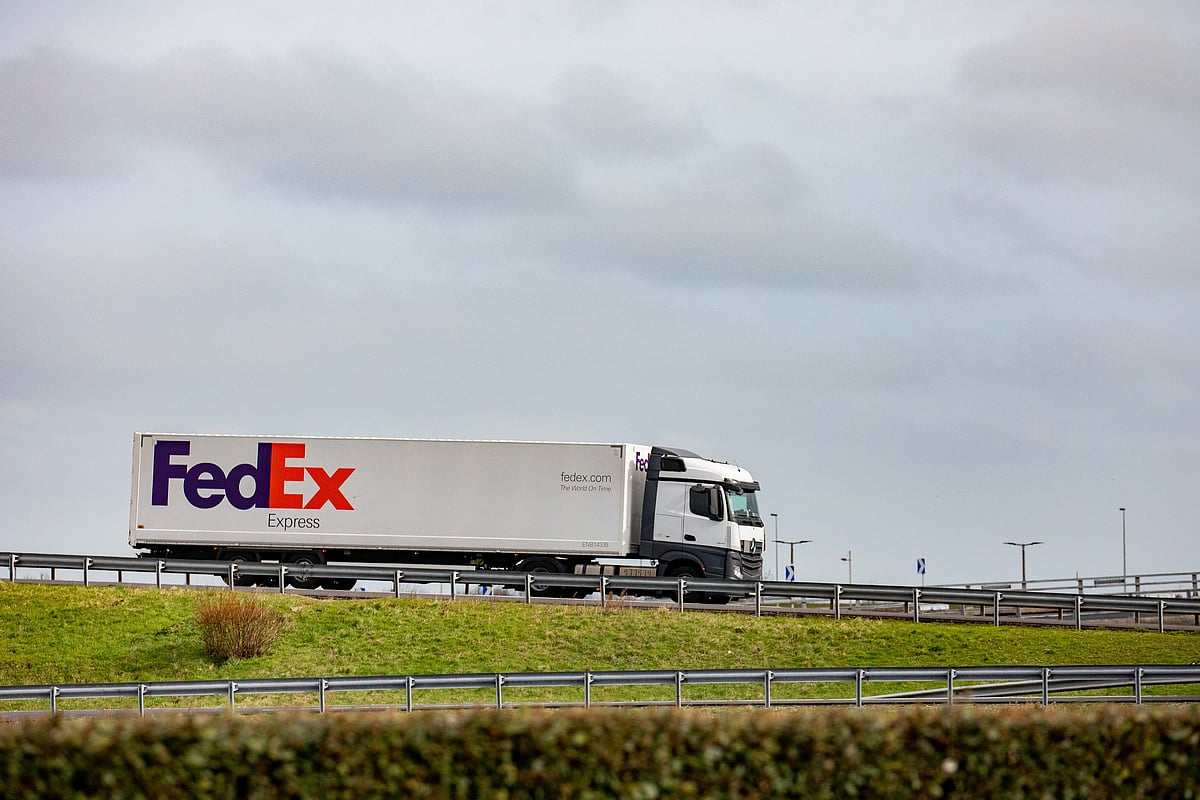 FedEx Surges as Wall Street Applauds Beat and Boosts Targets