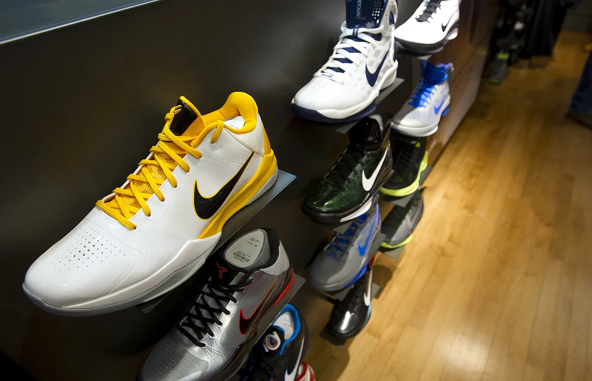 China's Sneakerheads Chase 6,600% Returns Flipping Air Jordans China's Sneakerheads Chase 6,600% Returns Flipping Air Jordans
