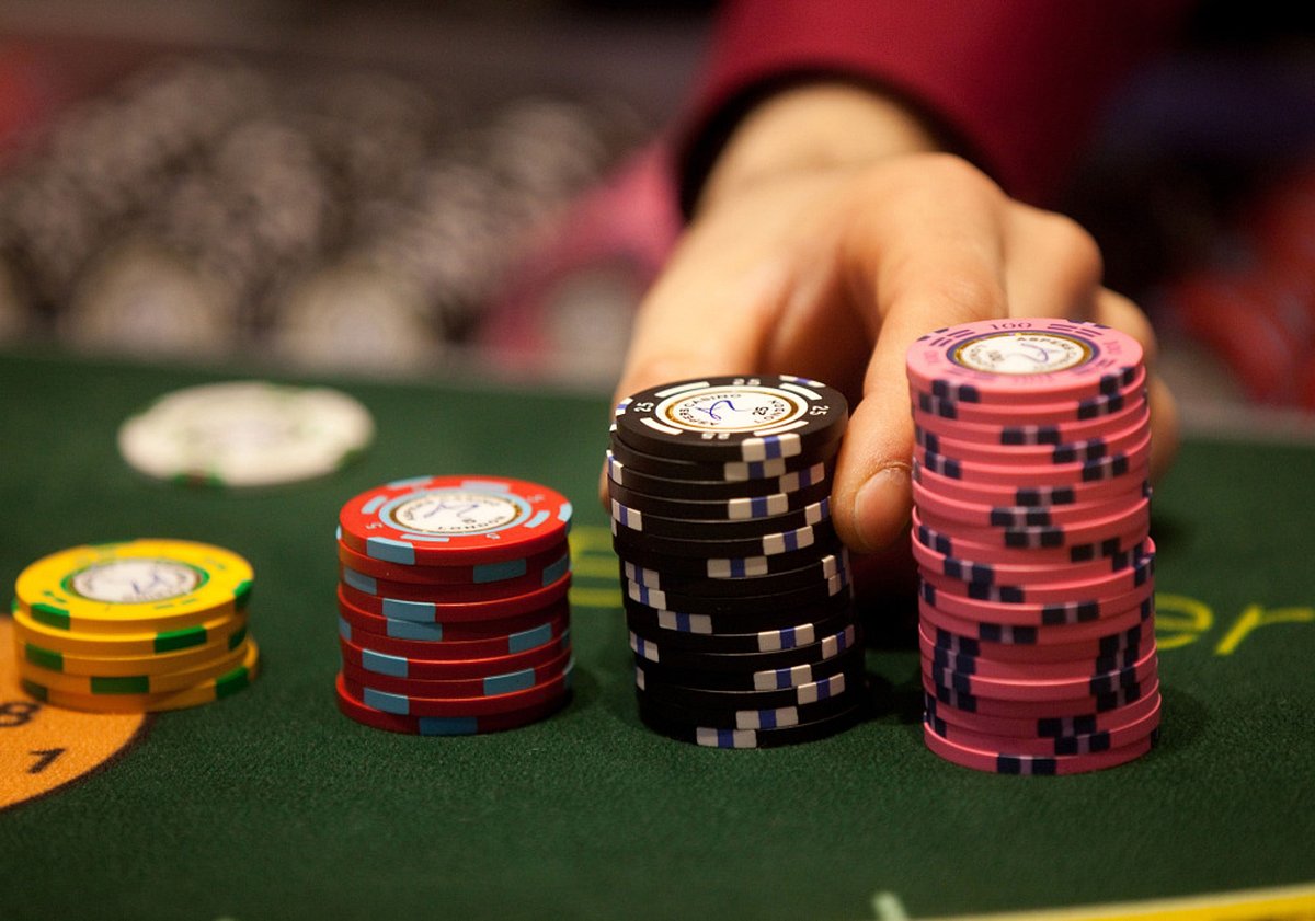 How Much Are Black Chips Worth