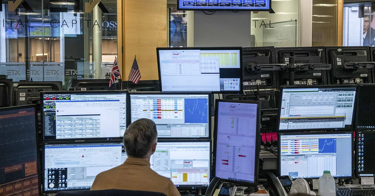 SGX Nifty Hints At Opening Gains; Wipro, Tata Motors, Nestle India, Ambuja Cements In Focus
