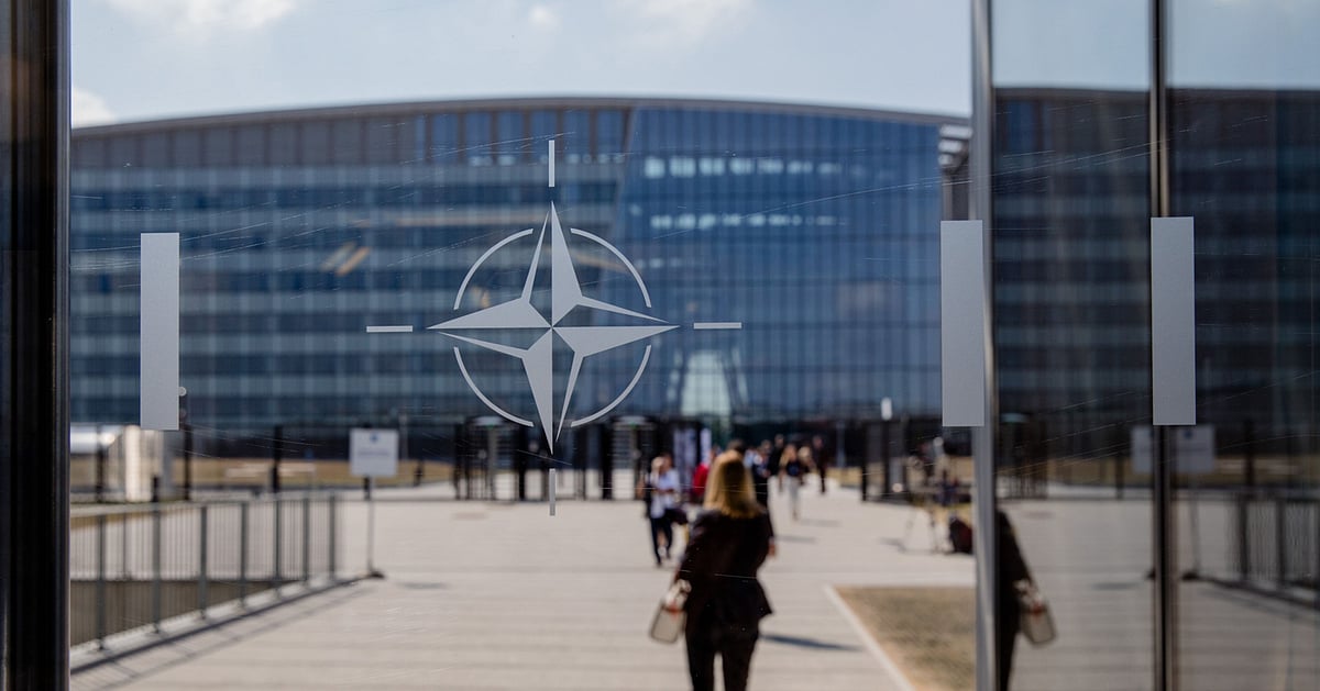 Szwedzka partia rządząca popiera ofertę wejścia do NATO Szwedzka partia rządząca popiera ofertę wejścia do NATO