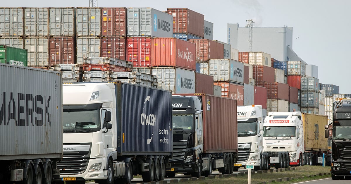 India Merchandise Exports at Record High of 8 Billion in FY22 India Merchandise Exports at Record High of 8 Billion in FY22