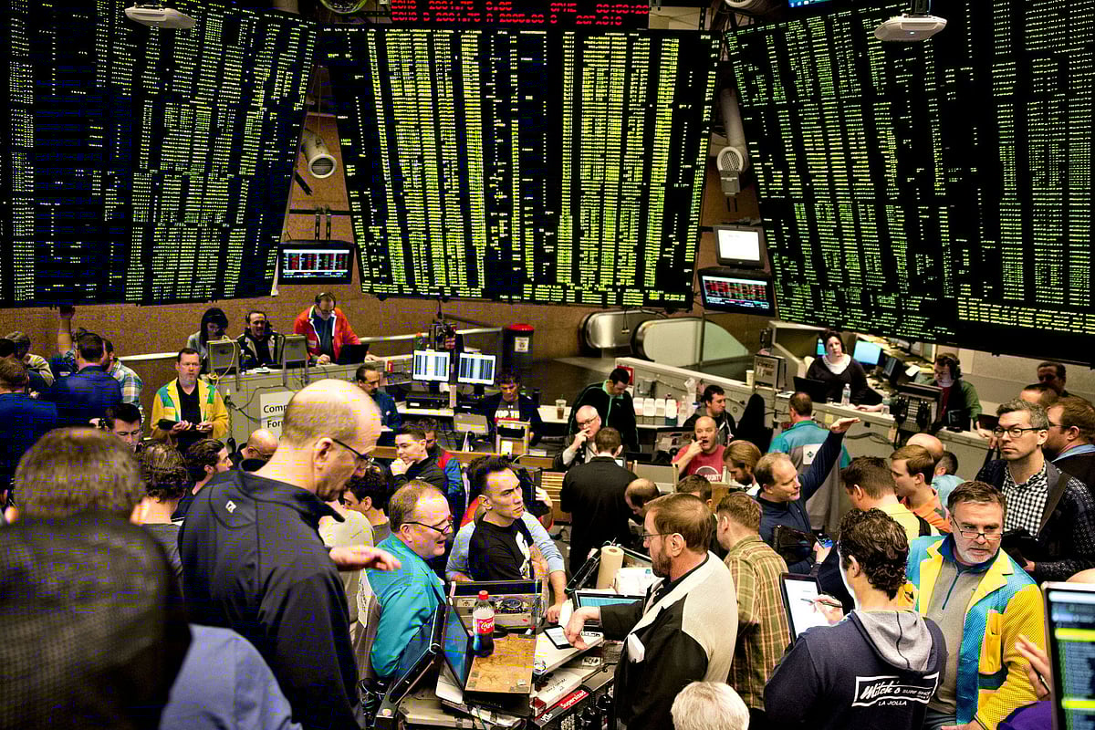 Asia Stocks Under Pressure, Dollar Extends Gains: Markets Wrap Asia Stocks Under Pressure, Dollar Extends Gains: Markets Wrap