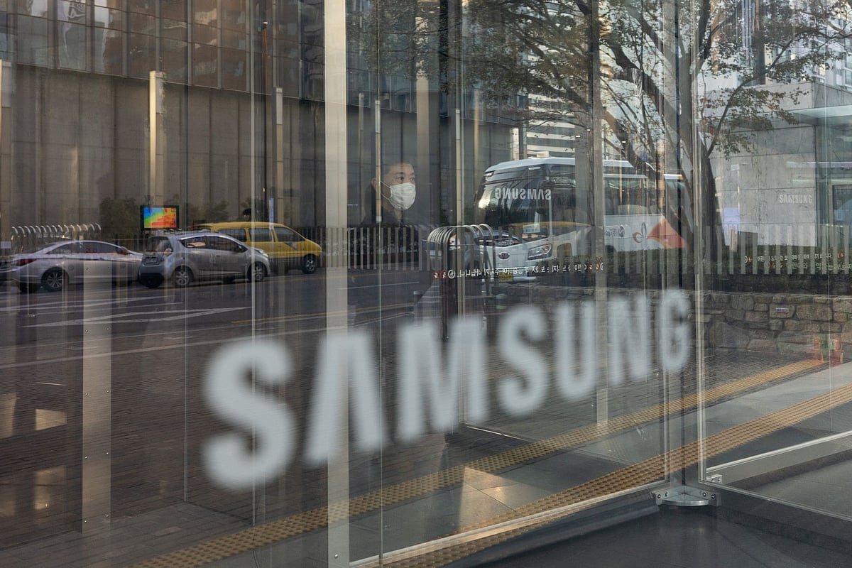 Samsung marks around 69% of fall in their Profit