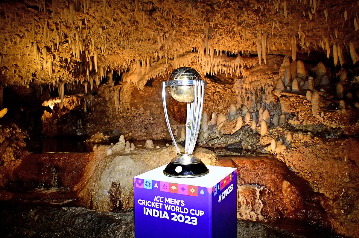 world-cup-trophy