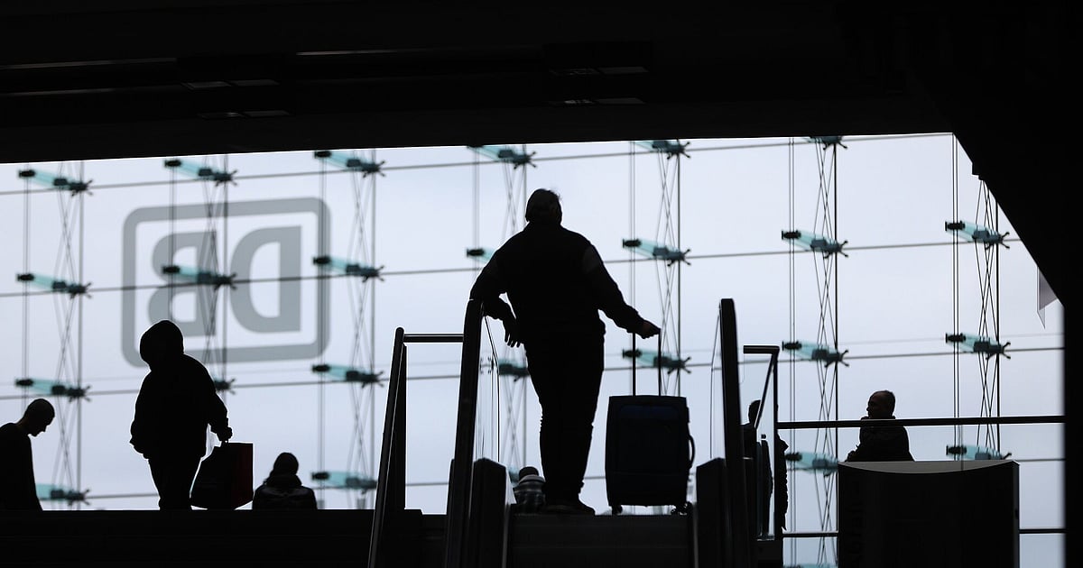 Global Hiring Slows On Weaker Economy, World’s Largest Recruiter Warns Global Hiring Slows On Weaker Economy, World’s Largest Recruiter Warns