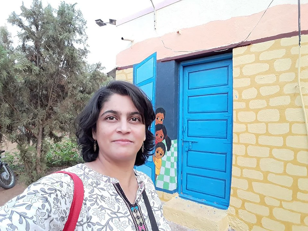 An interview with Pune's mural painter: Abha Bhagwat