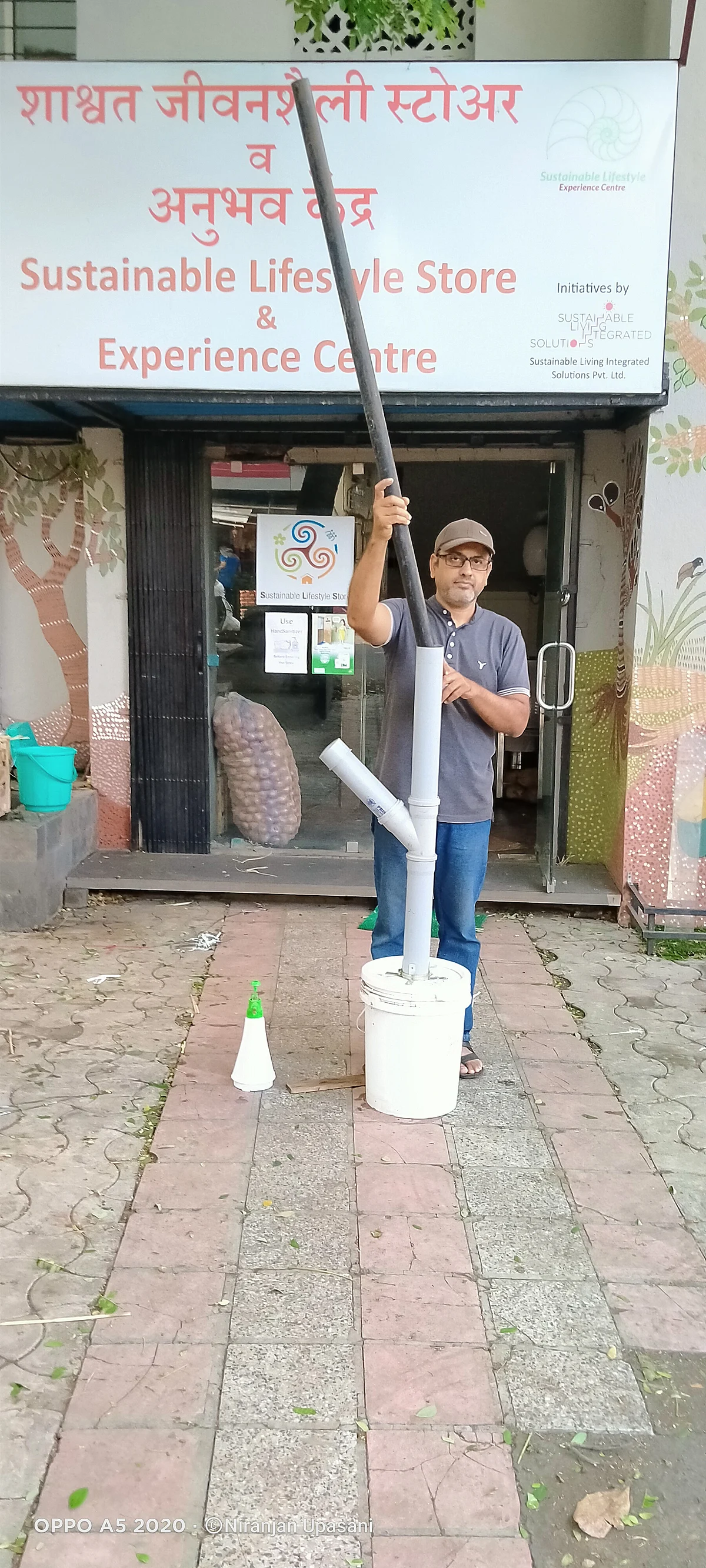 Use a long crusher to further break the tubelight and close with lid immediately