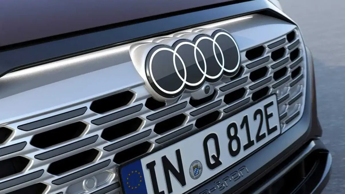 Audi Has A New Logo Creative Gaga audi-has-a-new-logo-creative-gaga