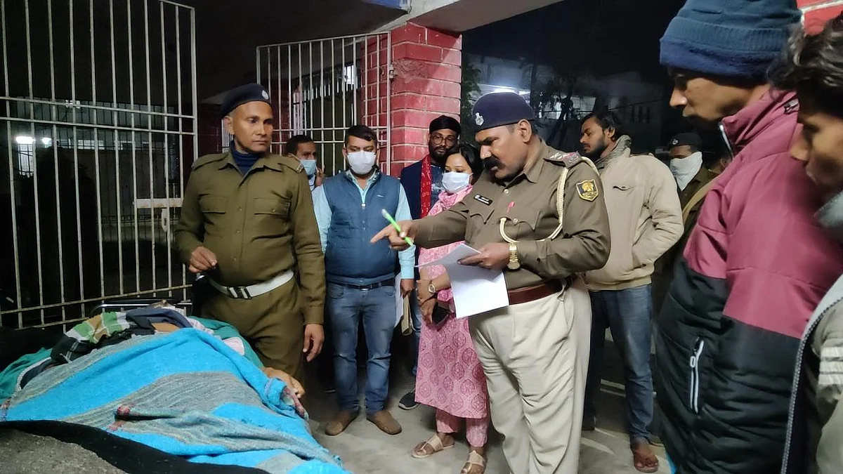 बिहार: मुर्दे को लगाई हथकड़ी, परिवार को बताया जिंदा है कैदी... हाजीपुर जेल की लापरवाही