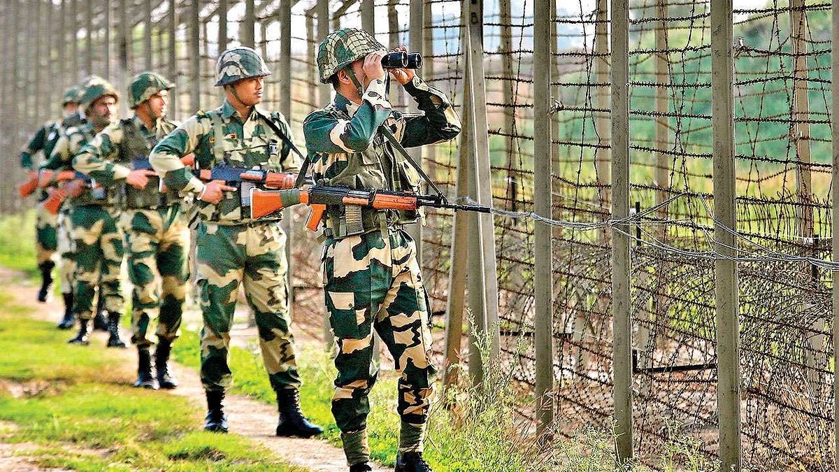 सीमाओं की रक्षा के लिए बीएसएफ में शामिल हुए 368 जवान