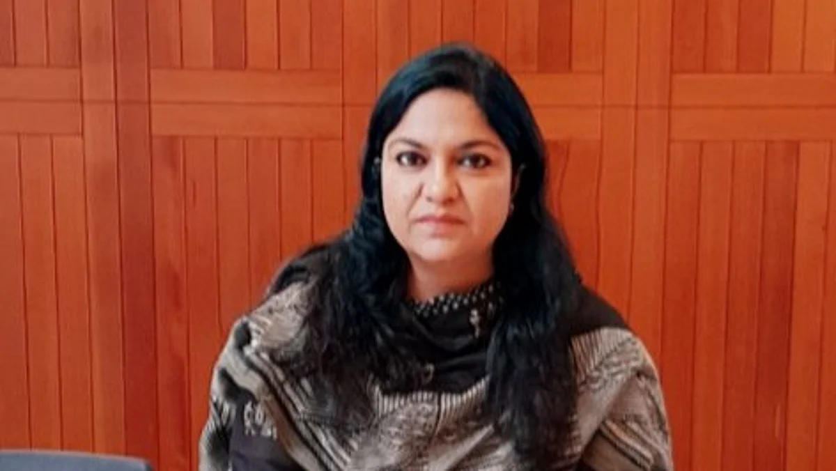 IAS Pooja Singhal Arrested : पूजा सिंघल ED ने किया गिरफ्तार, 8 घंटे की पूछताछ में हुए कई खुलासे