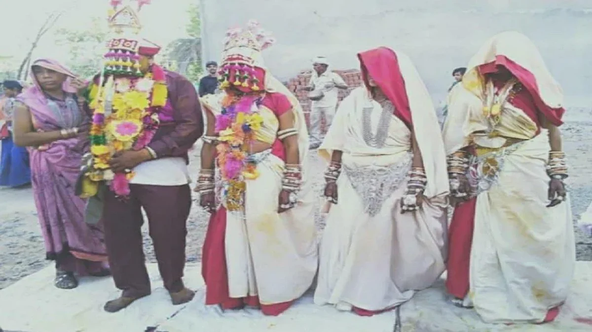 MP: 15 साल से तीन प्रेमिकाओं से LOVE AFFAIRS, अब बनाया बीवियां !