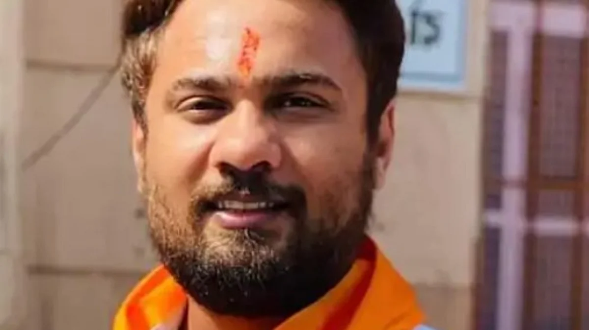 फेसबुक पर दोस्ती फिर मांग में सिंदूर भर इस मंत्री के बेटे ने किया रेप, गर्भवती हुई तो जबरन करा दिया अबॉर्शन