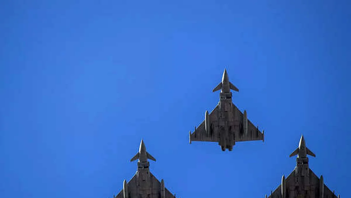 Quad Summit: जापान की हवाई सीमा के पास चीन और रूस के लड़ाकू विमानों की वॉर ड्रिल